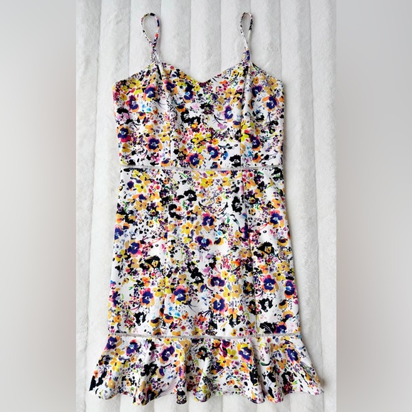 BETSEY JOHNSON Floral Mini Dress Ruffle Hem Fit & Flare - Picture 2 of 8